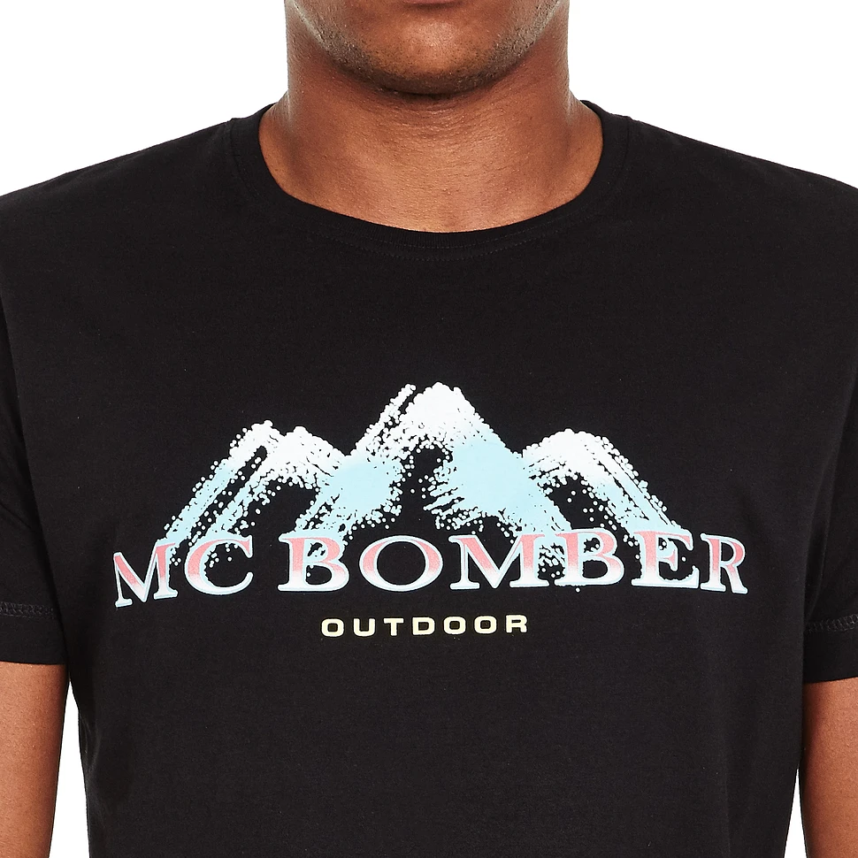 MC Bomber - Outdoor T-Shirt