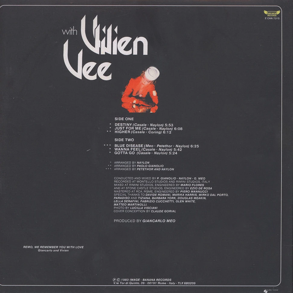 Vivien Vee - With Vivien Vee