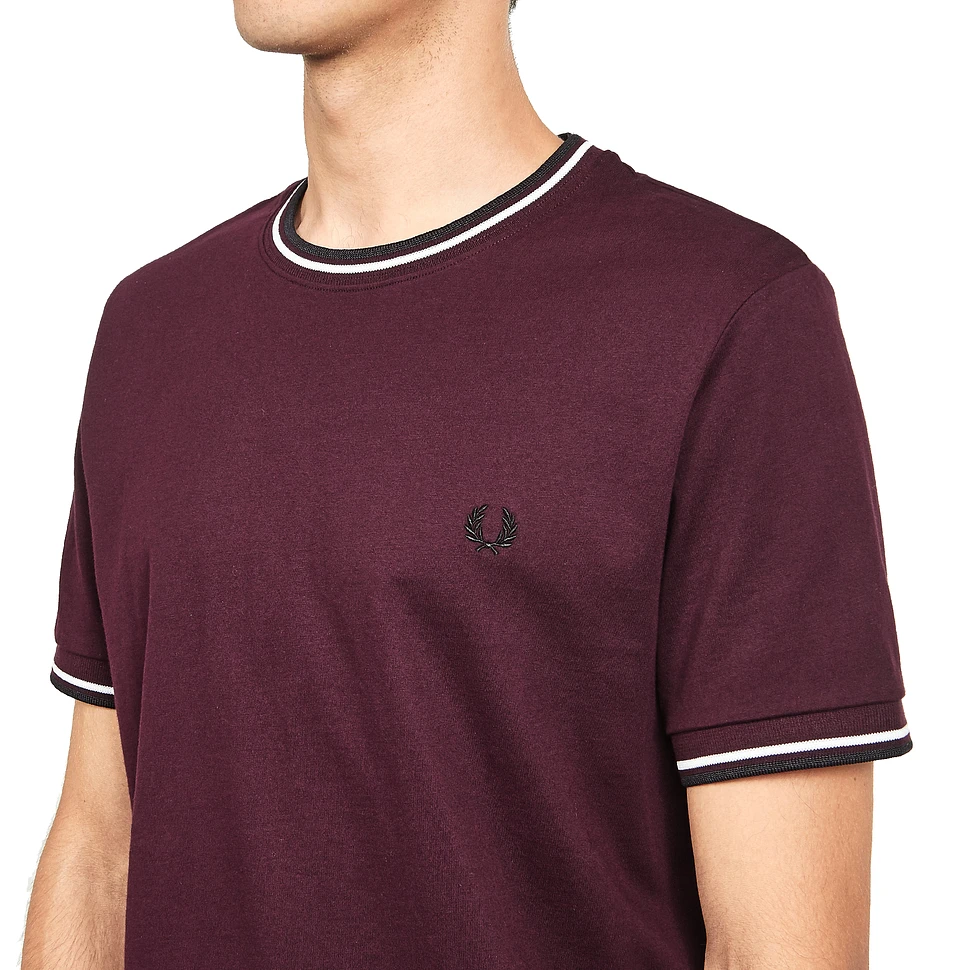 Fred Perry - Twin Tipped T-Shirt__ALT