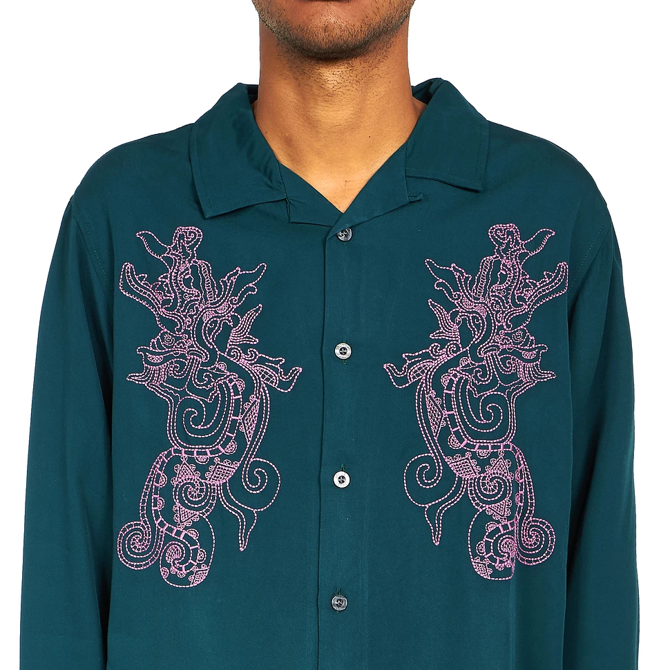 Stüssy - Embroidered Dragon Shirt