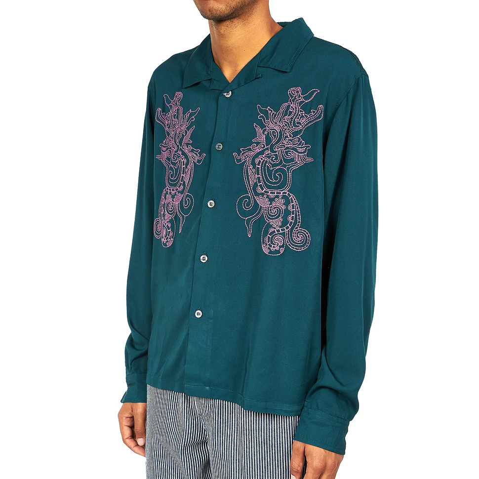 Stüssy - Embroidered Dragon Shirt