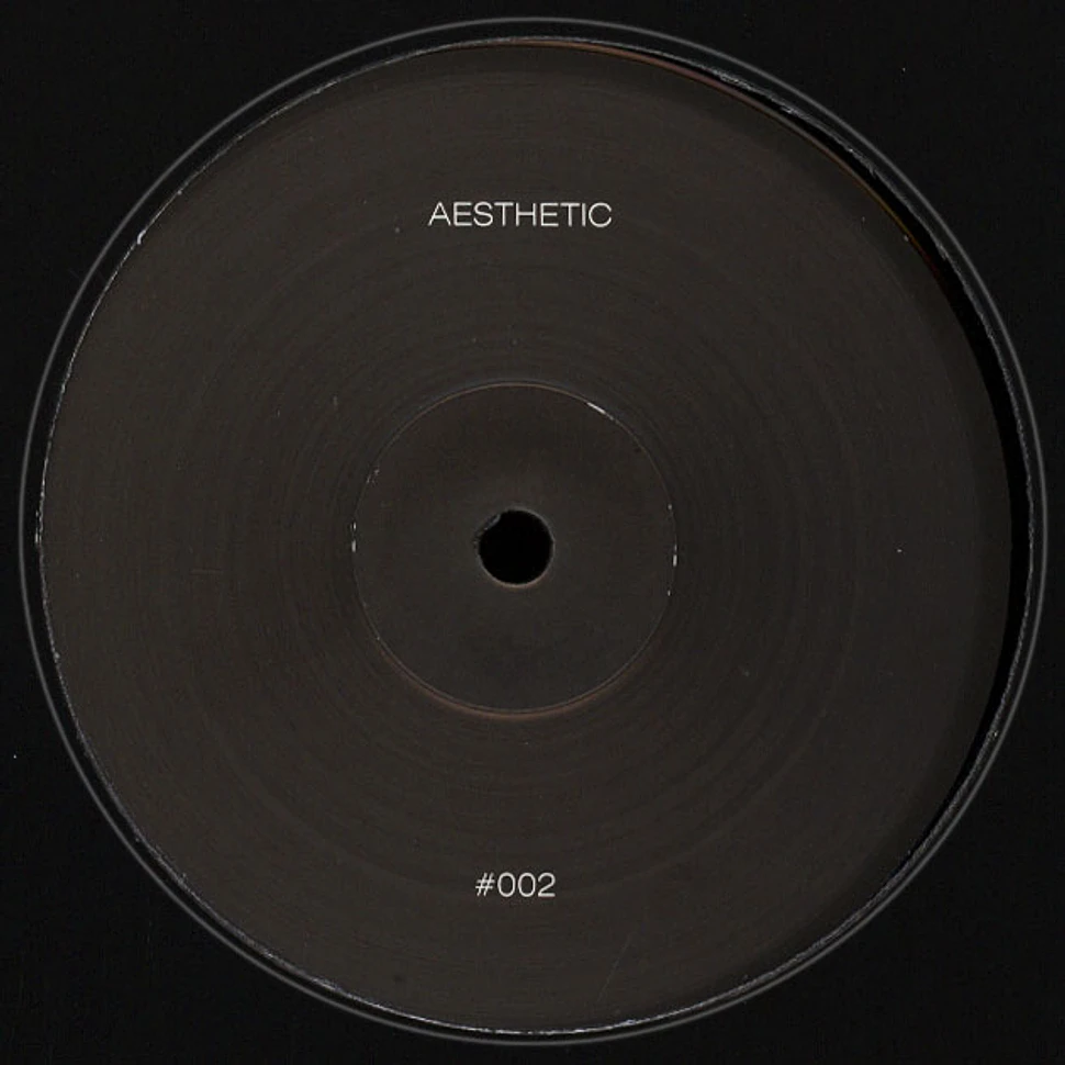 Loy - Aesthetic 02