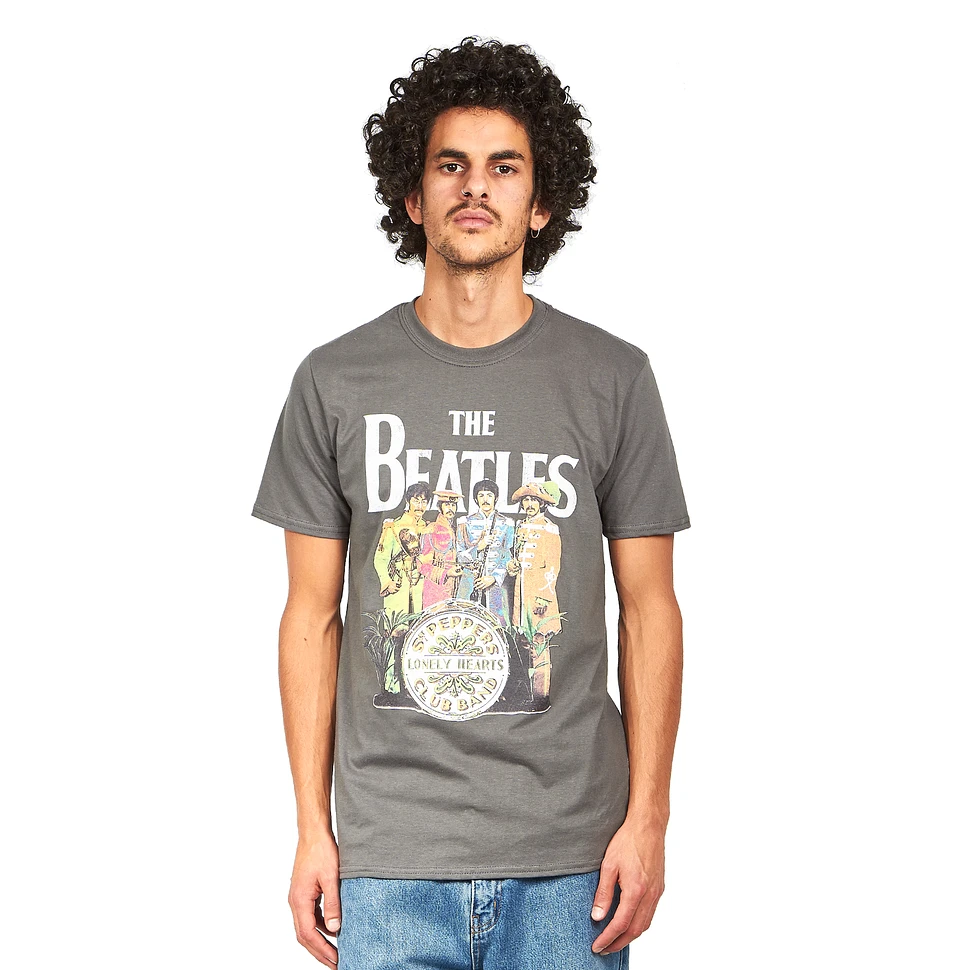 The Beatles - Sgt Pepper T-Shirt