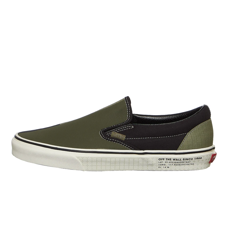 Vans - Classic Slip-On (66 Supply)