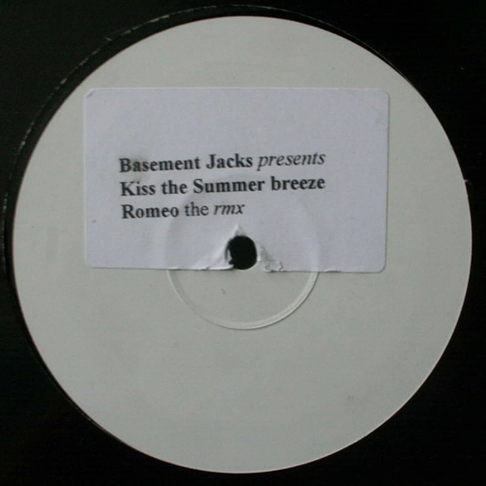 Basement Jaxx - Kiss The Summer Breeze / Romeo (The Rmx)