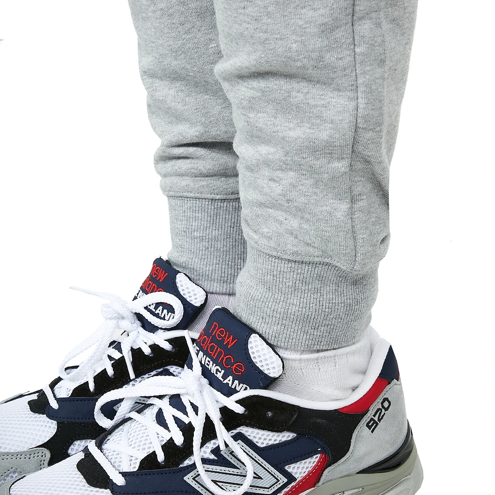 New Balance - Essentials Embroidered Pant