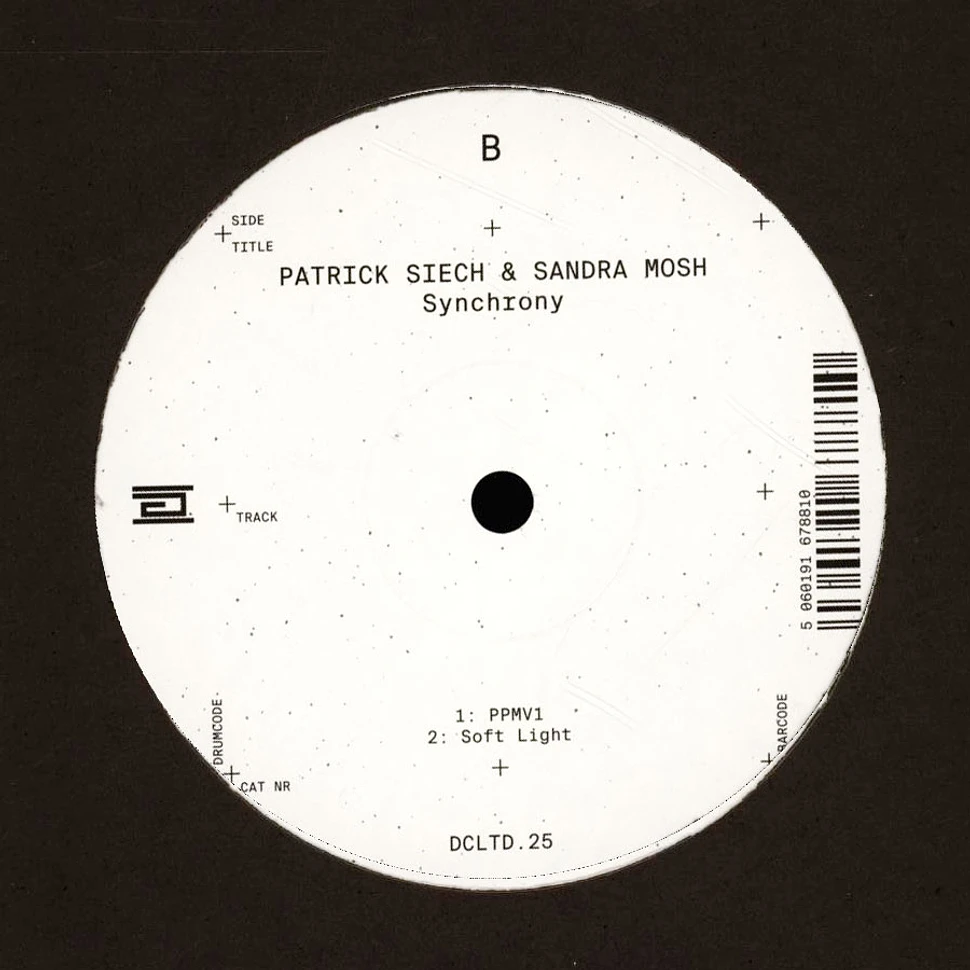 Patrick Siech & Sandra Mosh - Synchrony