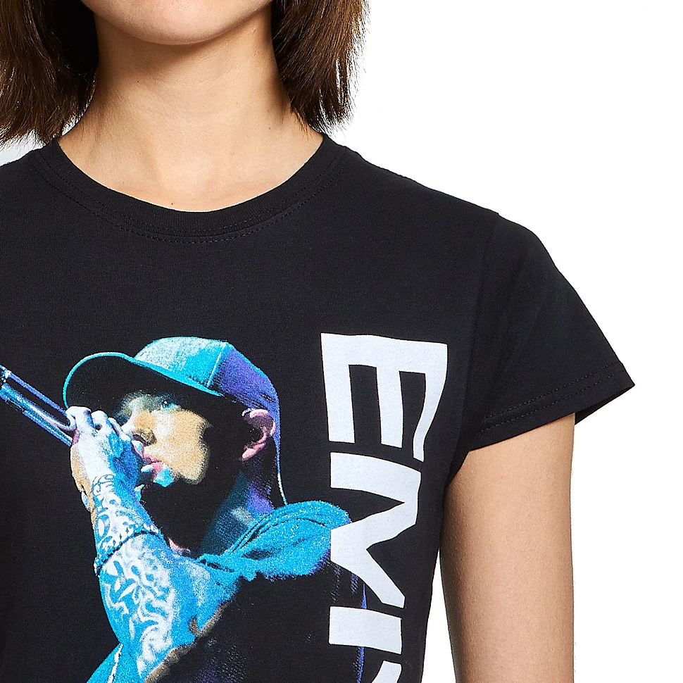 Eminem - Mic. Pose Women T-Shirt