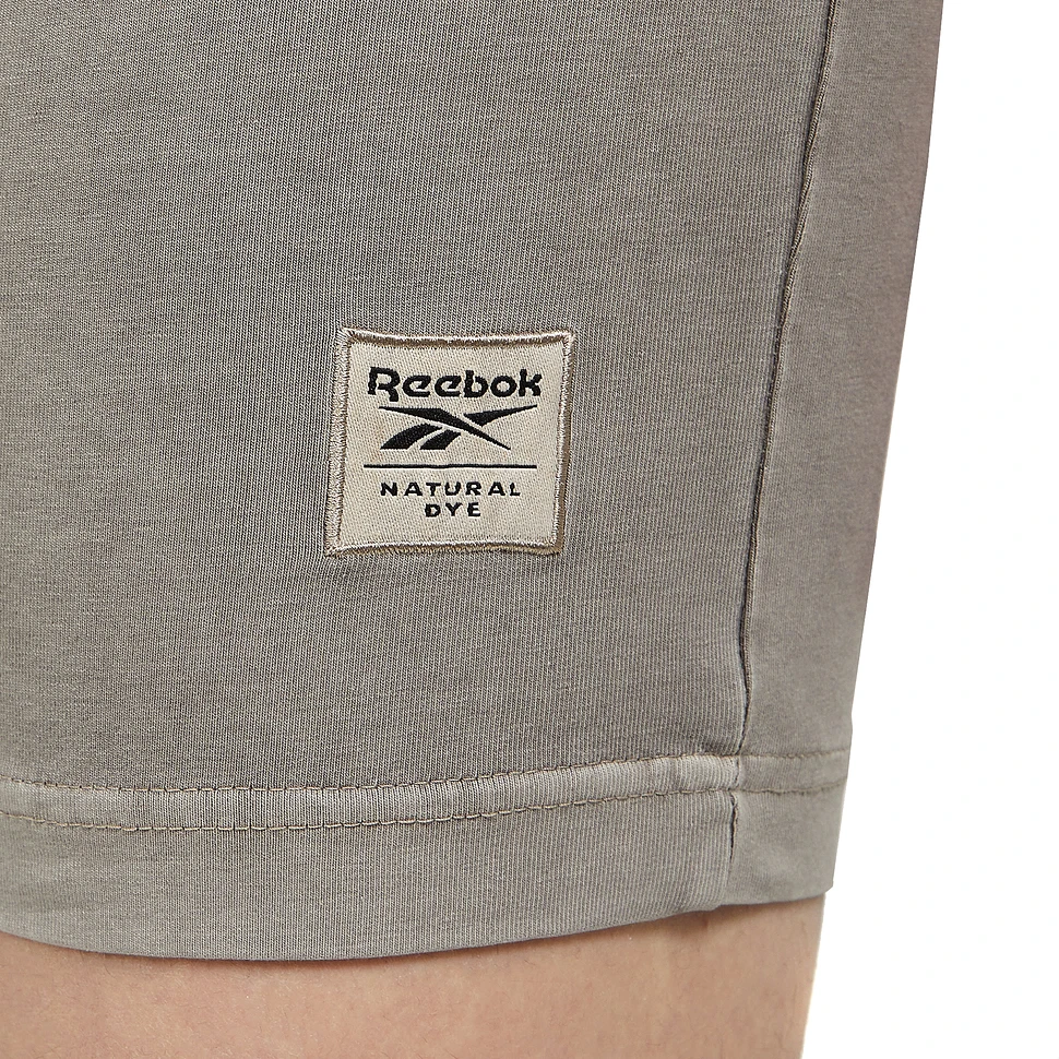 Reebok - Classics Reebok Natural Dye Legging Shorts
