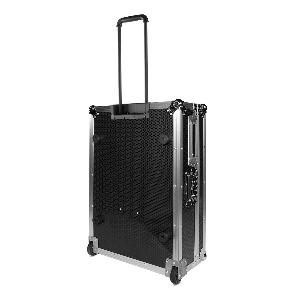 UDG - Ultimate Flight Case Scratch Plus (Trolley + Wheels)