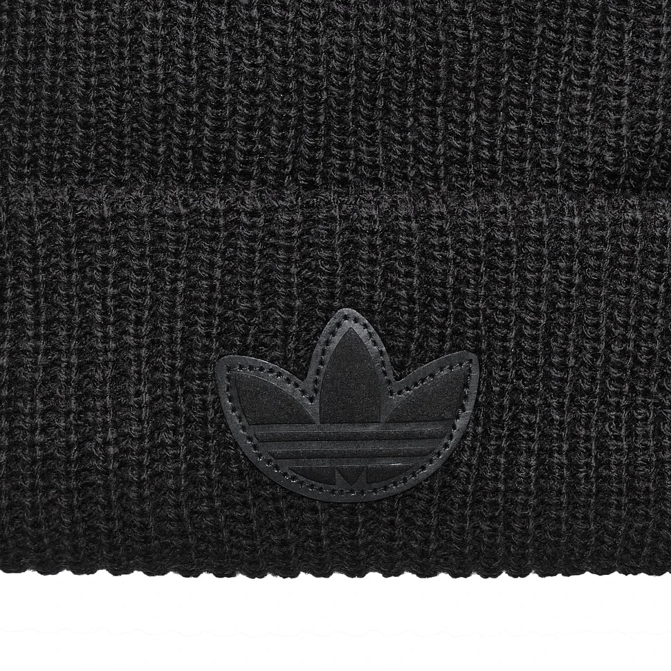 Auch der Versand ist kostenlos! adidas - Adicolor Contempo Beanie (Black) Short HHV 