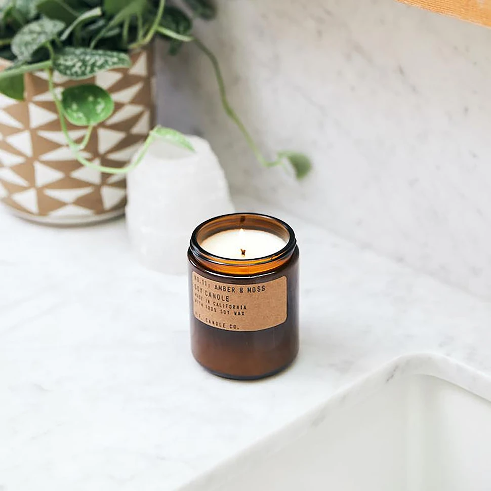 P.F. Candle Co. - Amber & Moss 7.2 oz Soy Candle