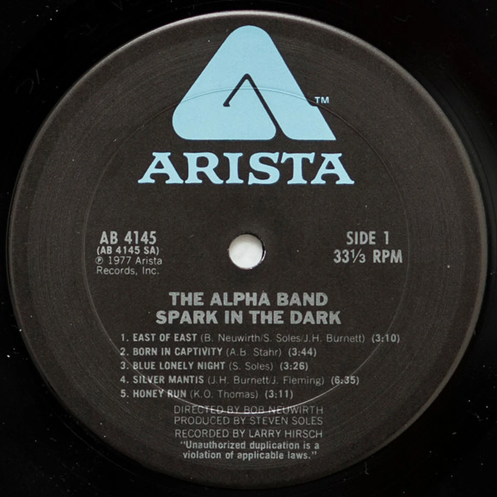 The Alpha Band - Spark In The Dark