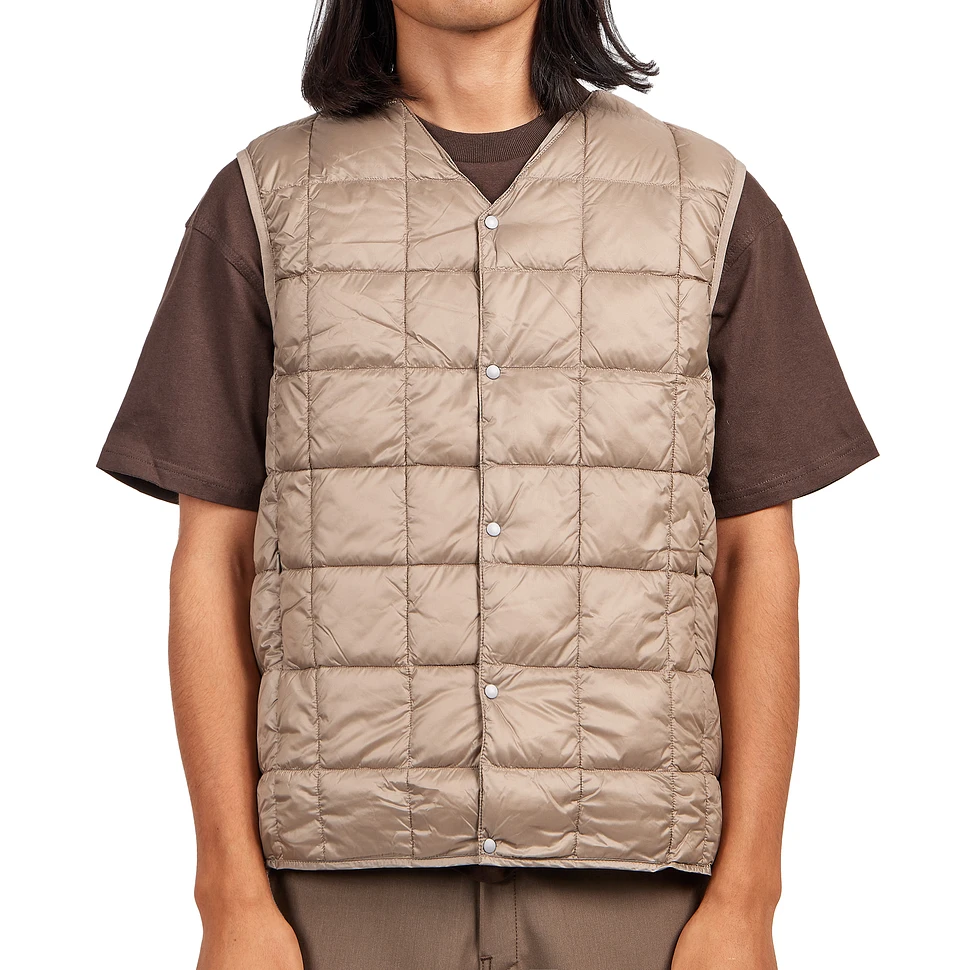 TAION - V Neck Button Down Vest (Eco)