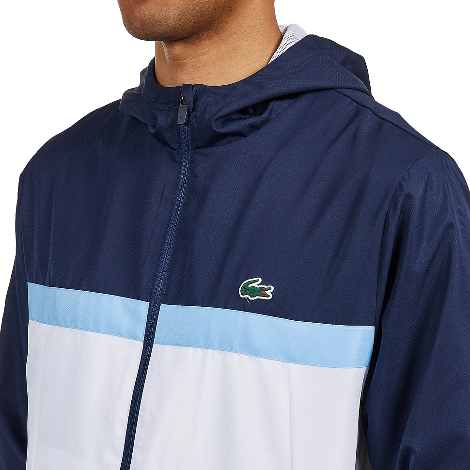 Lacoste - Lacoste White Track Blue Overview) (Navy / Suit HHV | 