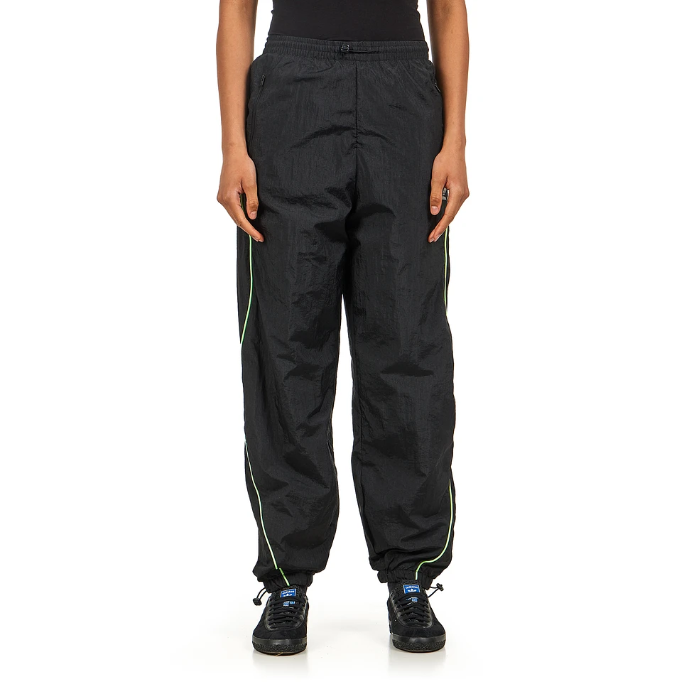 adidas - Loose Parachute Pant