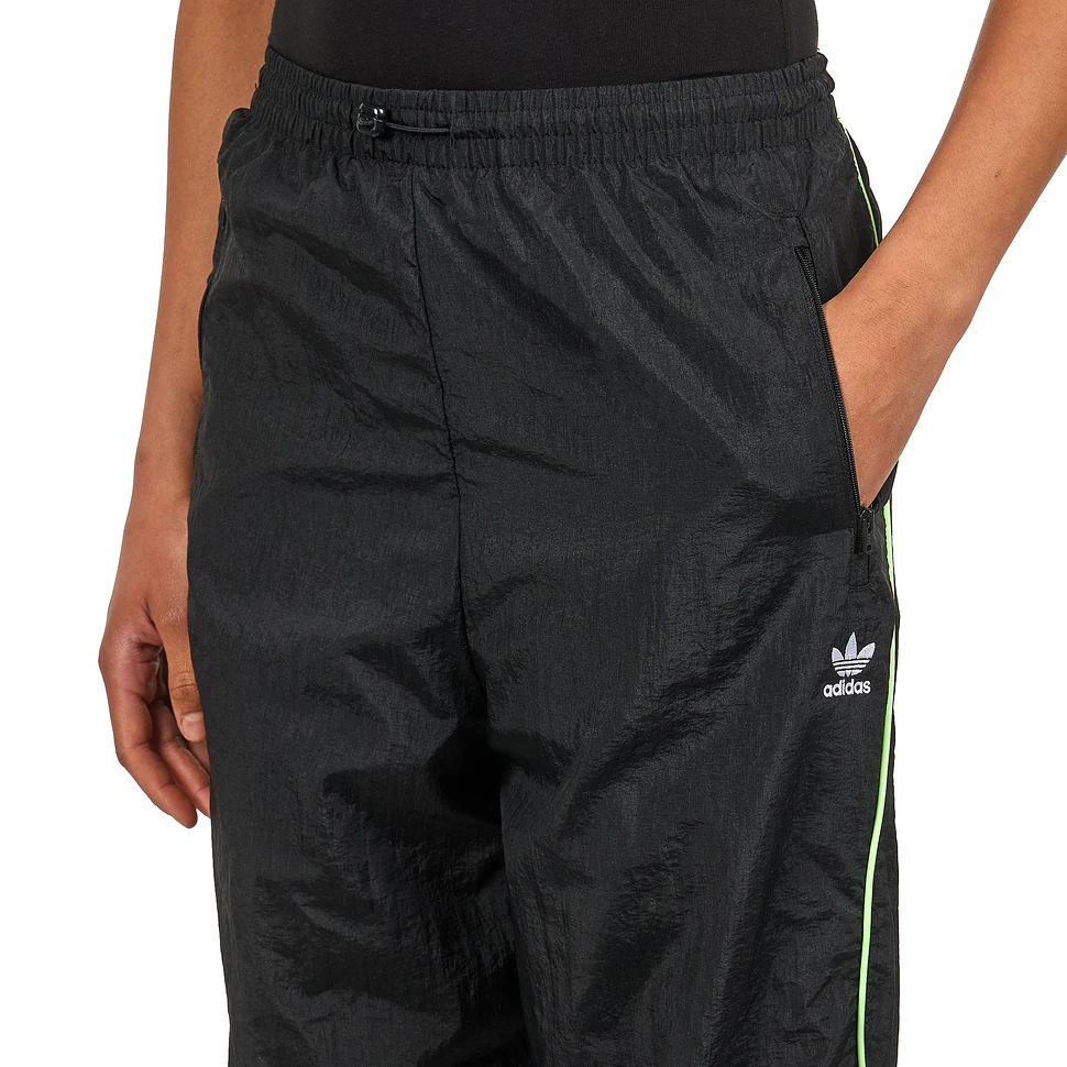 adidas - Loose Parachute Pant