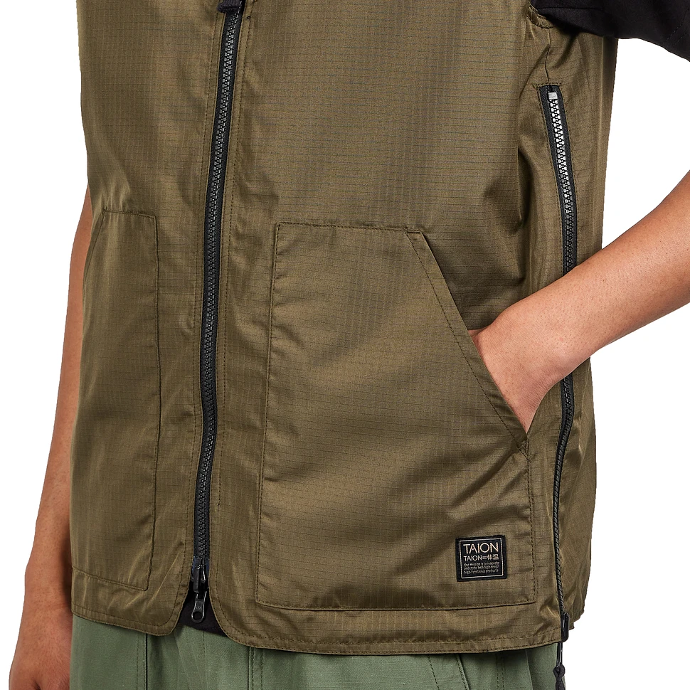 TAION - Non Down Military Reversible V Neck Vest