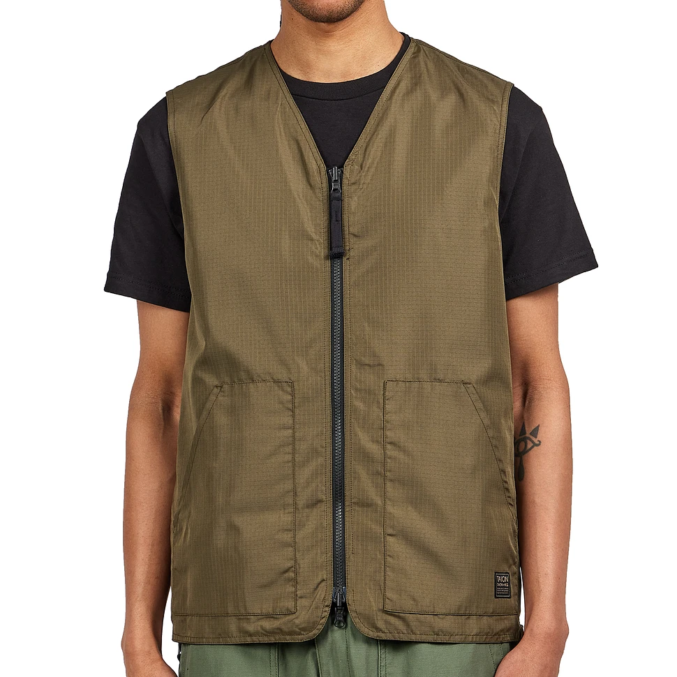 TAION - Non Down Military Reversible V Neck Vest