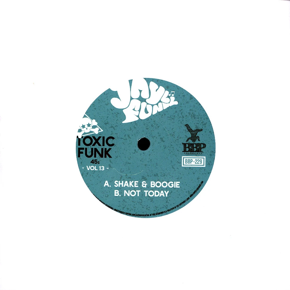 DJ Robert Smith & Schmiddlfinga - One Question Feat. Slimkid3 (The 