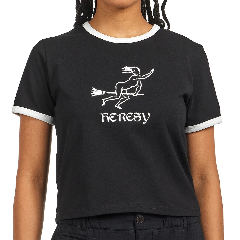 Heresy - Wytch T-Shirt