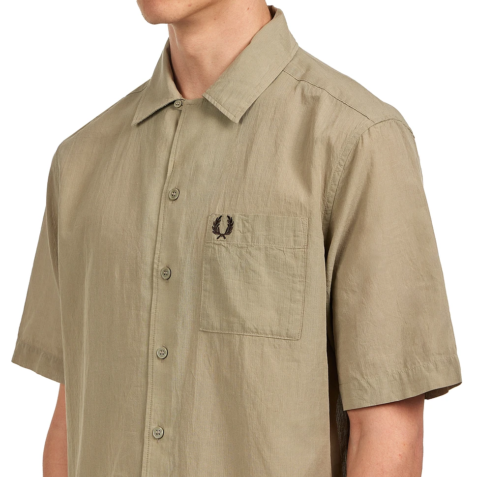 Fred Perry - Lightweight Texture Revere Collar Shirt