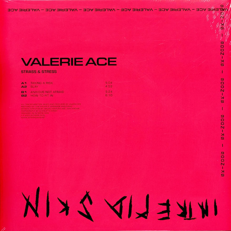 Valerie Ace - Strass & Stress