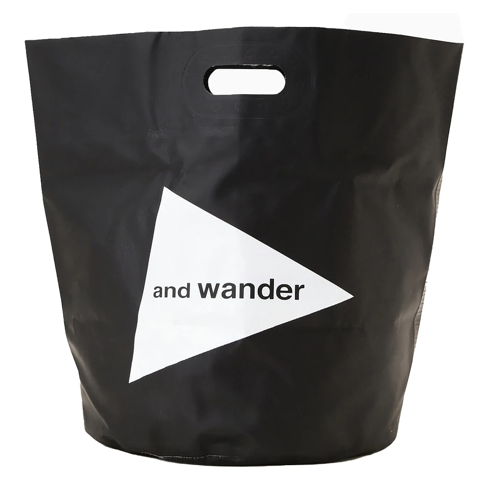 and wander - Storage Bucket 35L