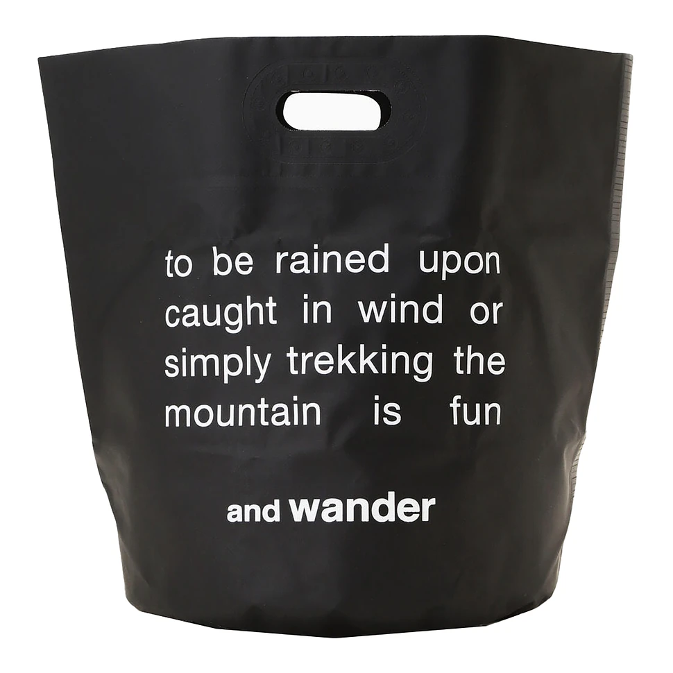 and wander - Storage Bucket 35L