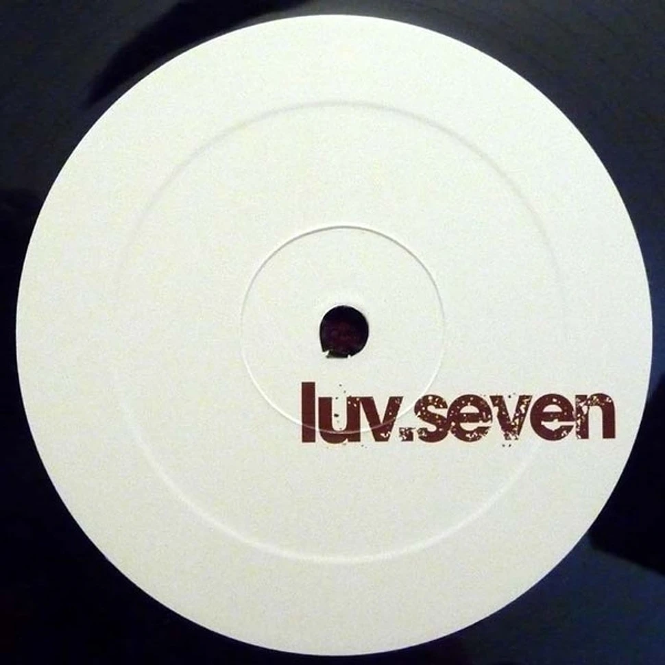 Love Unlimited Vibes - Luv.Seven