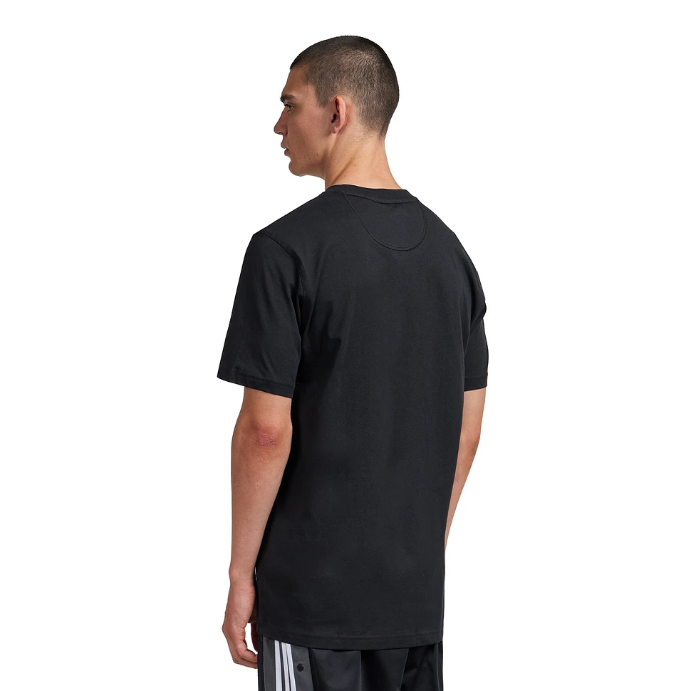 adidas - Trefoil Essentials T-Shirt