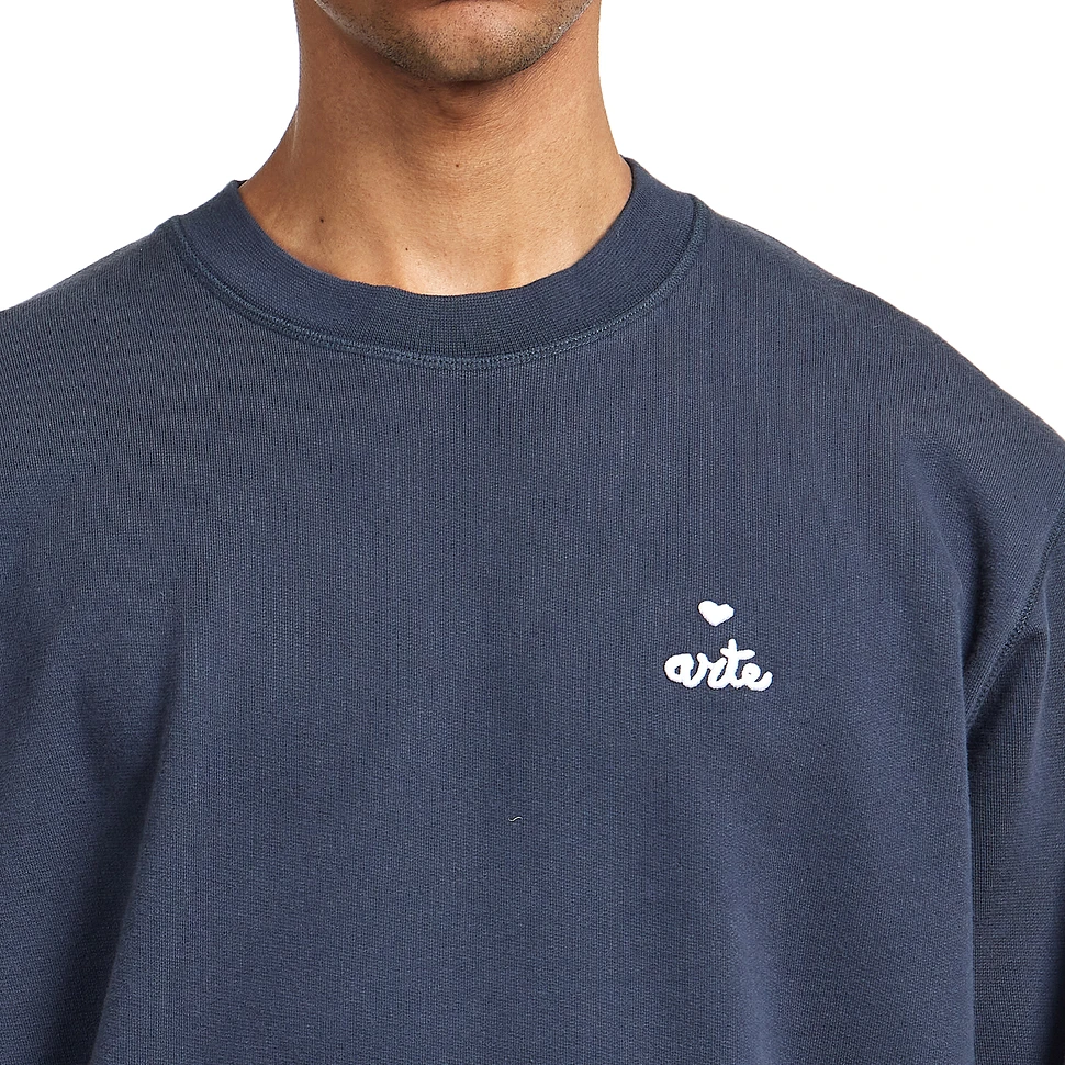 Arte Antwerp - Small Heart And Logo Crewneck