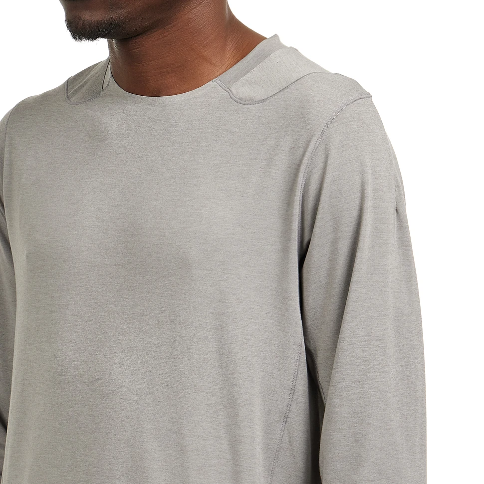 Oakley - Latitude Flight Shell Tee