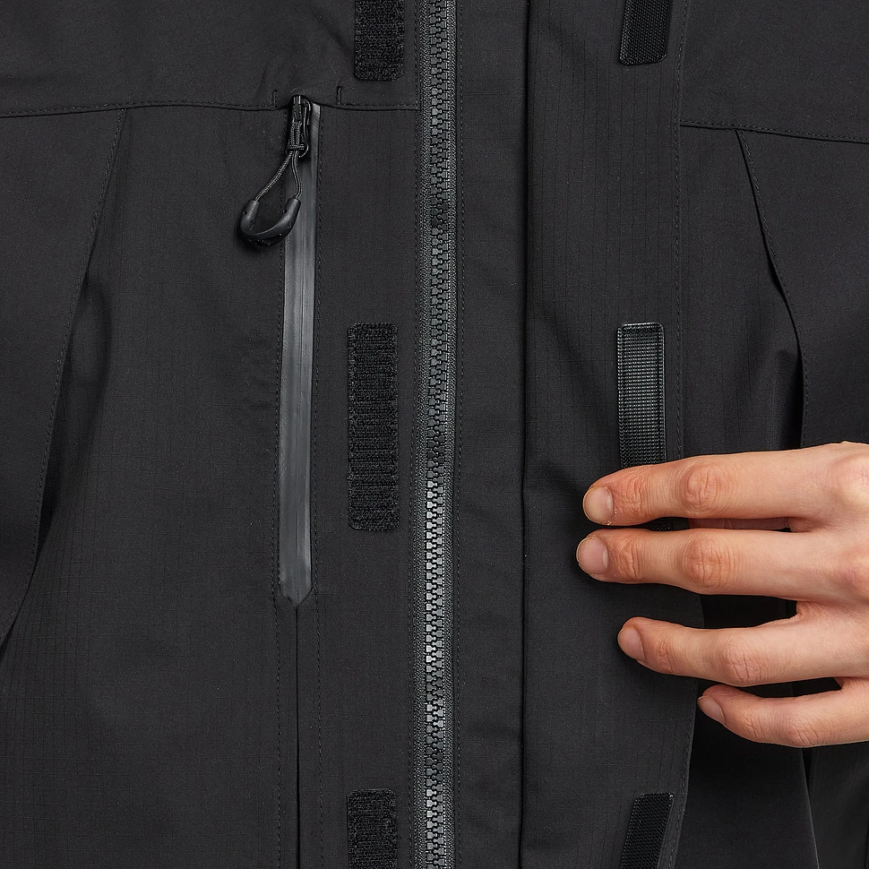 CMF Outdoor Garment - Level6 Coexist