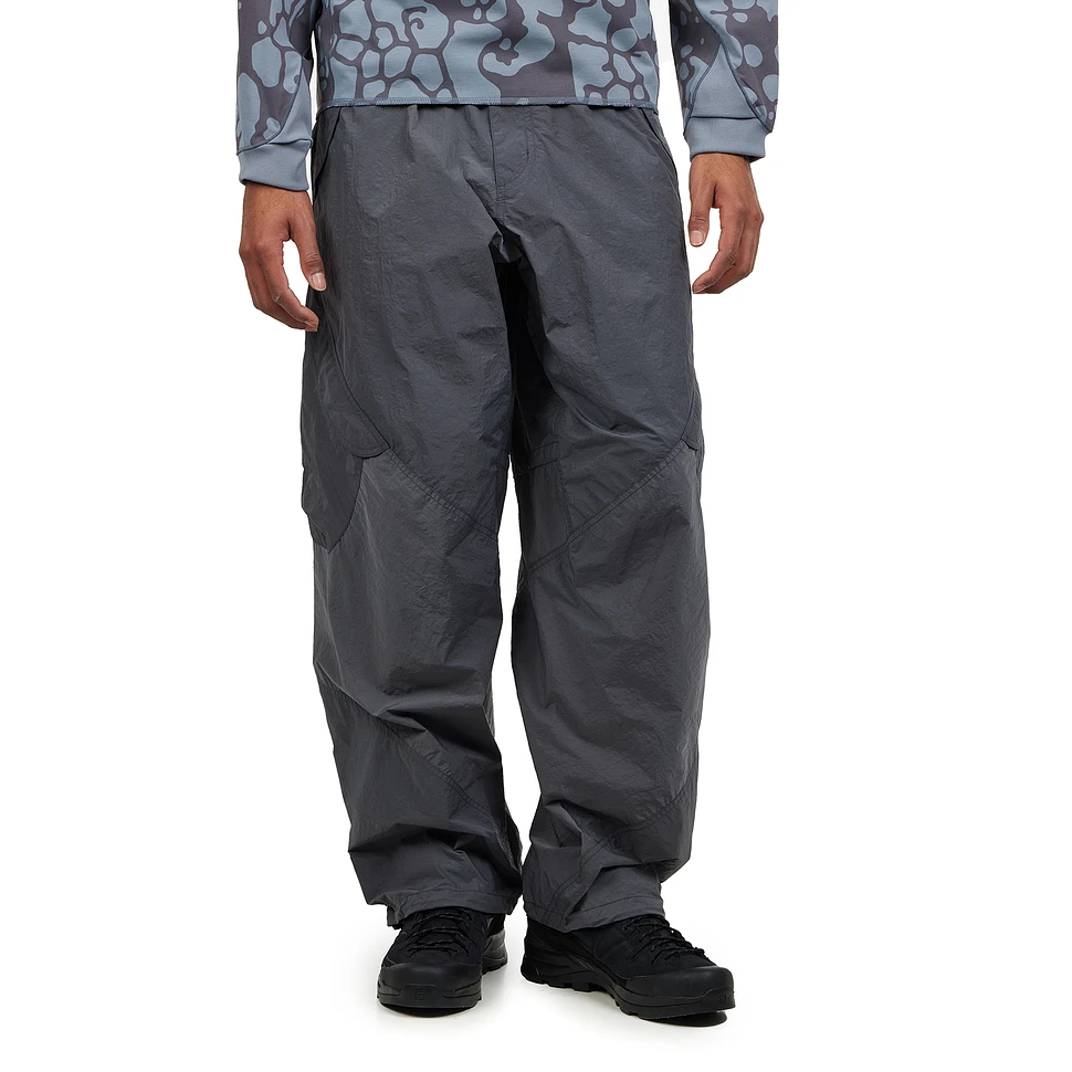 Goldwin 0 - Helicoid Cargo Pants