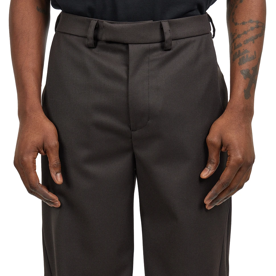 J EONGL I - Twill Dart Trouser