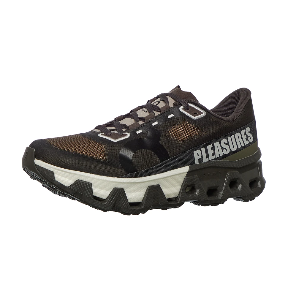 On x Pleasures & The Loop - Cloudmonster Hyper