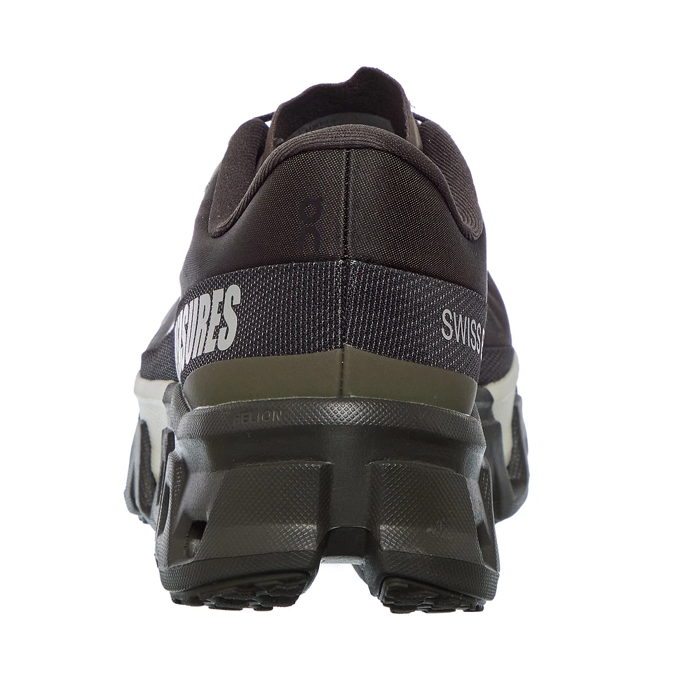 On x Pleasures & The Loop - Cloudmonster Hyper