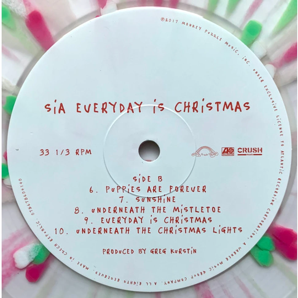 Sia - Everyday Is Christmas