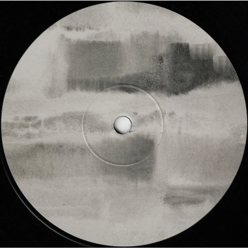 Yosuke Tokunaga - 8 Quadrants