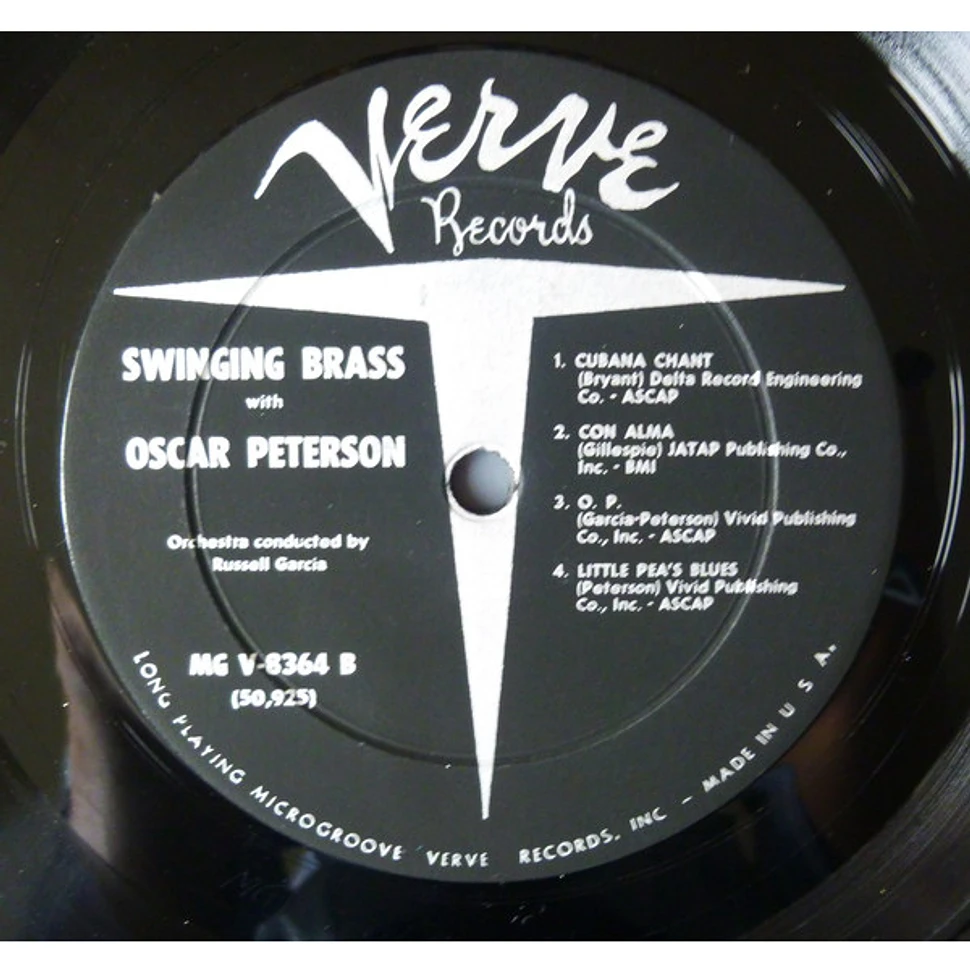 The Oscar Peterson Trio - Swinging Brass