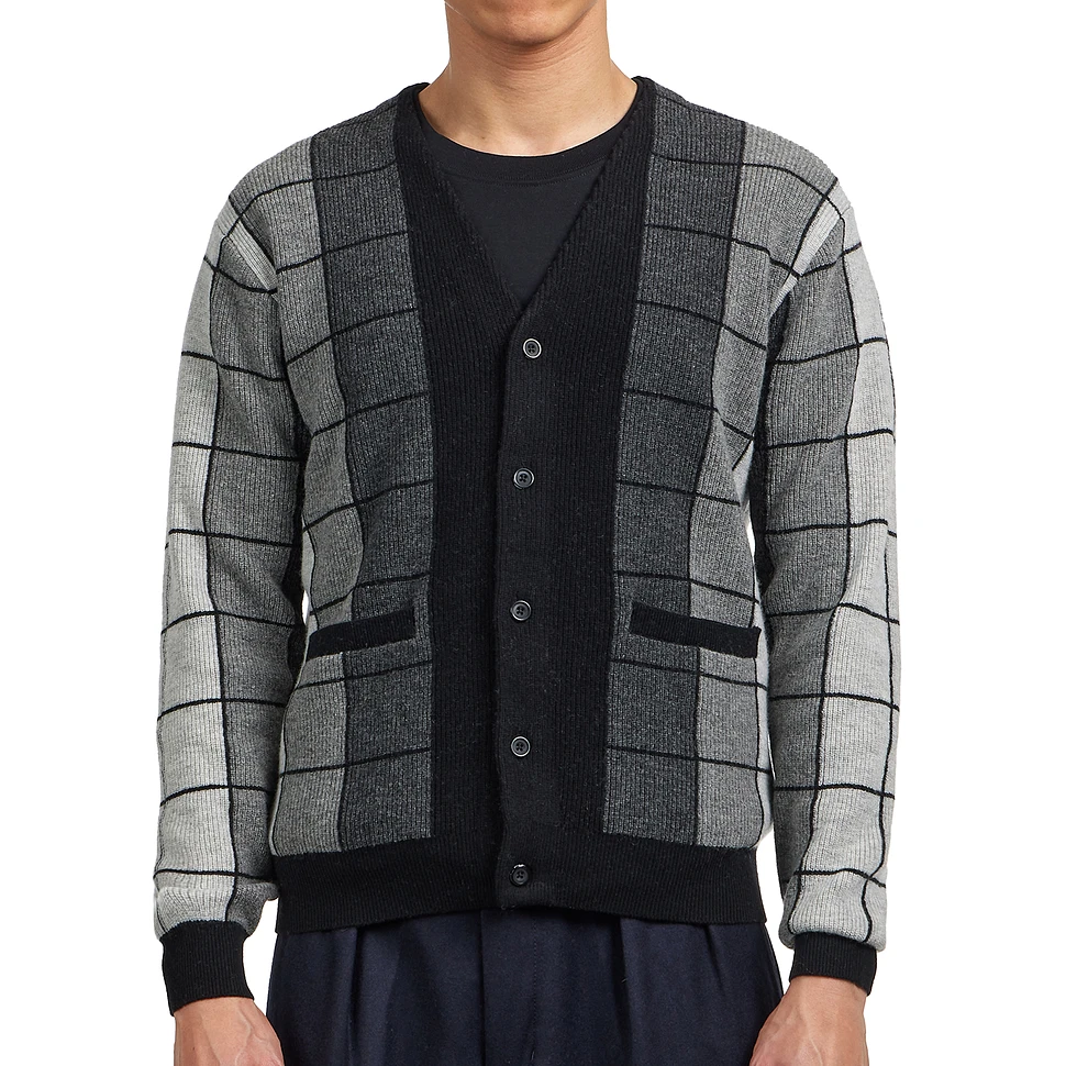 Beams Plus - Cardigan Intarsia Garter Stitch