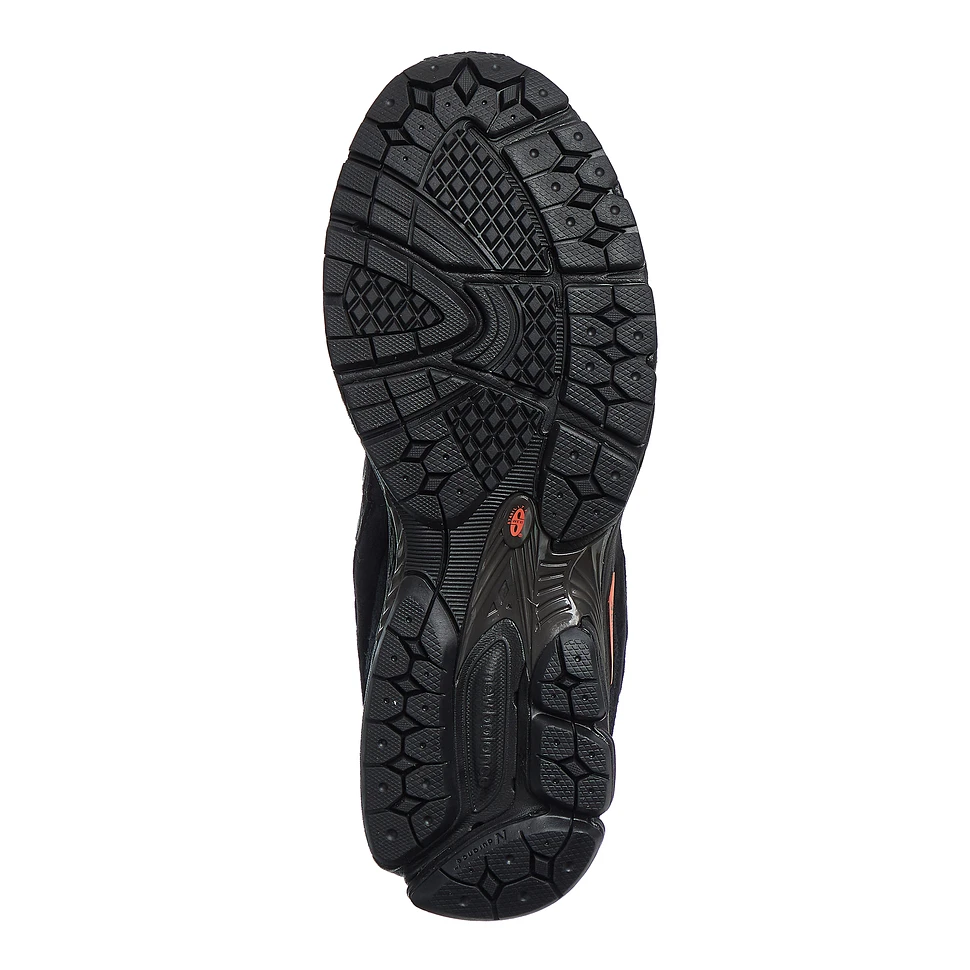 New Balance - U2002 RG