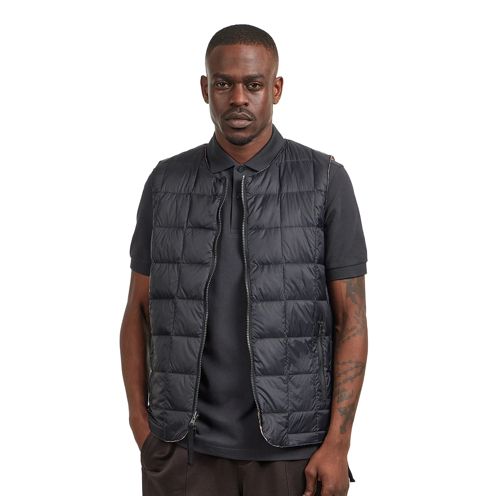 Universal Works x TAION - Vest (Black) | HHV