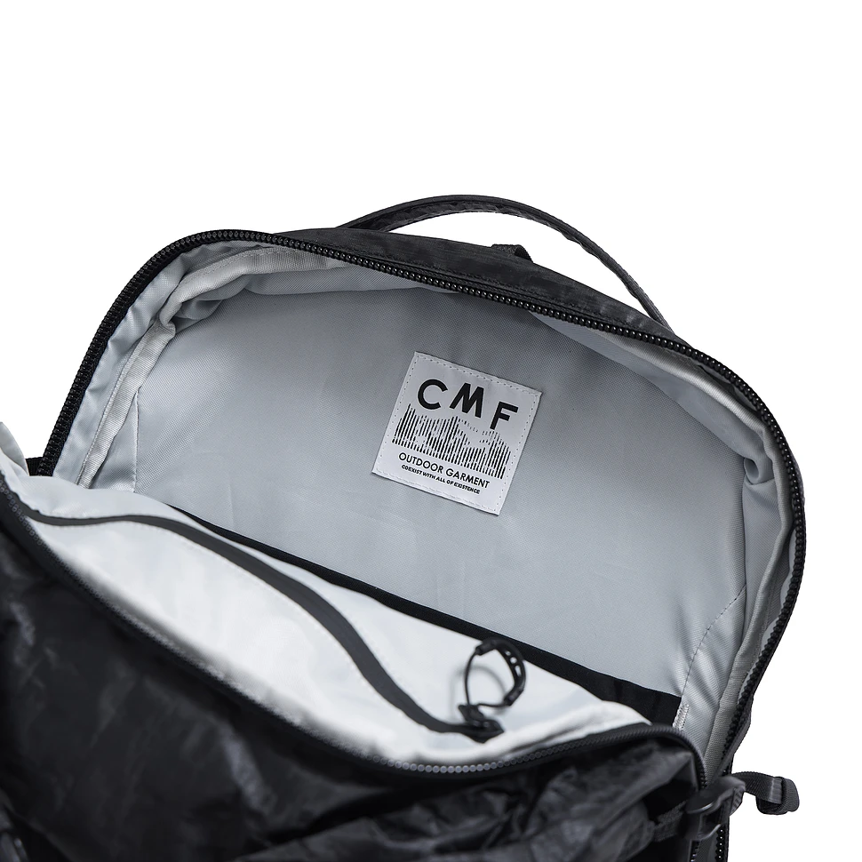 CMF Outdoor Garment - Hykerz 35 with Dyneema