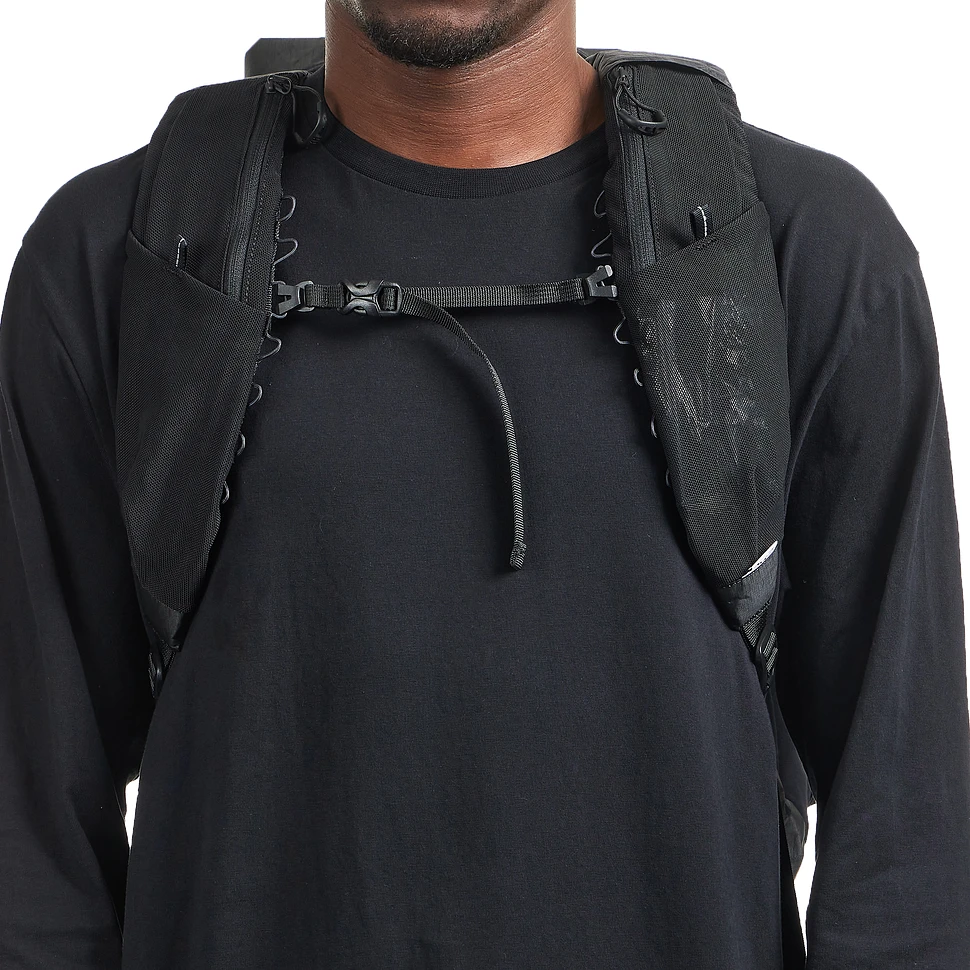 CMF Outdoor Garment - Hykerz 35 with Dyneema