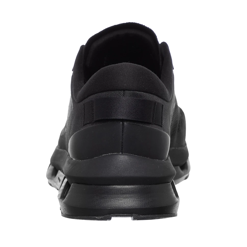 On - Cloudzone (Black / Eclipse) | HHV