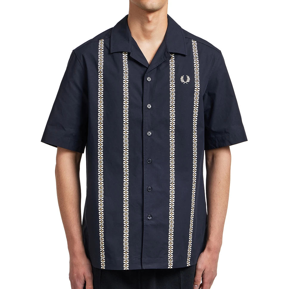 Fred Perry - Placement Print Revere Shirt