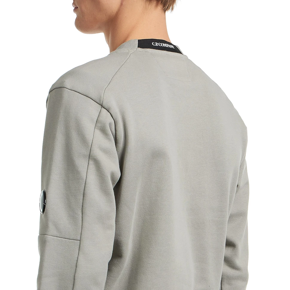 C.P. Company - Diagonal Raised Fleece Crewneck Lens Sweatshirt
