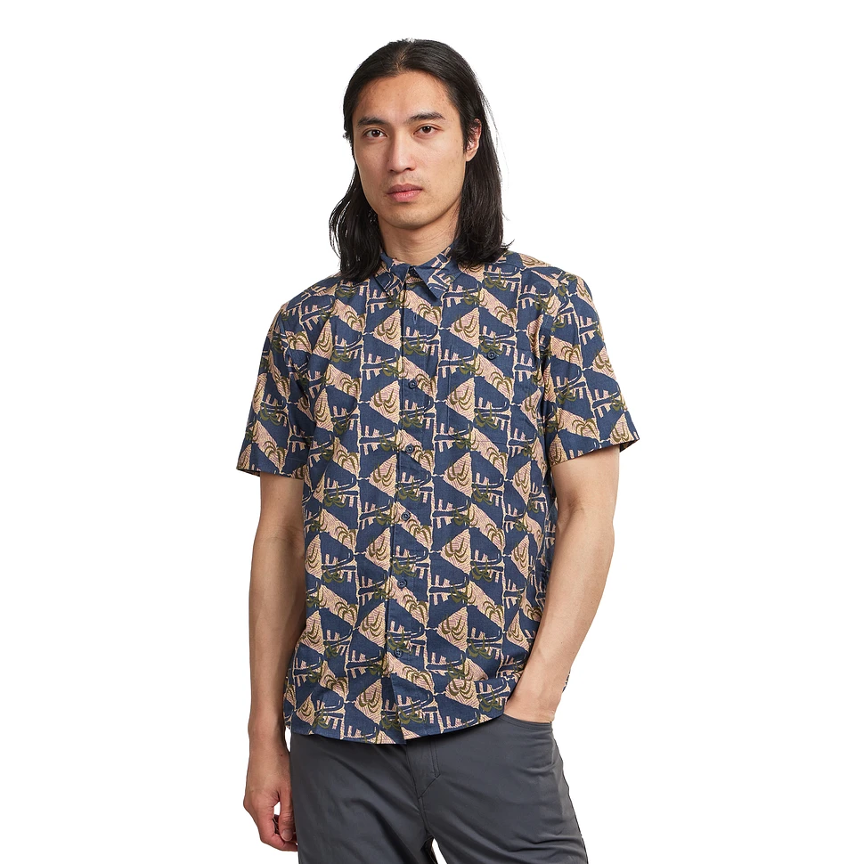 Patagonia - Go To Shirt